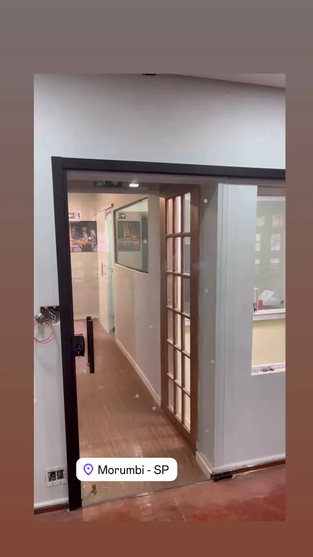 Portas de vidro temperado — projeto 4 executado pela Lucas Glass em São Paulo